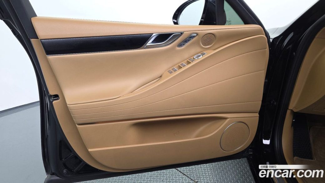 Genesis G80 Gasoline 2.5 Turbo 2WD, 2025