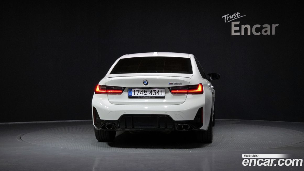 BMW 3-Series M340i Pro, 2025