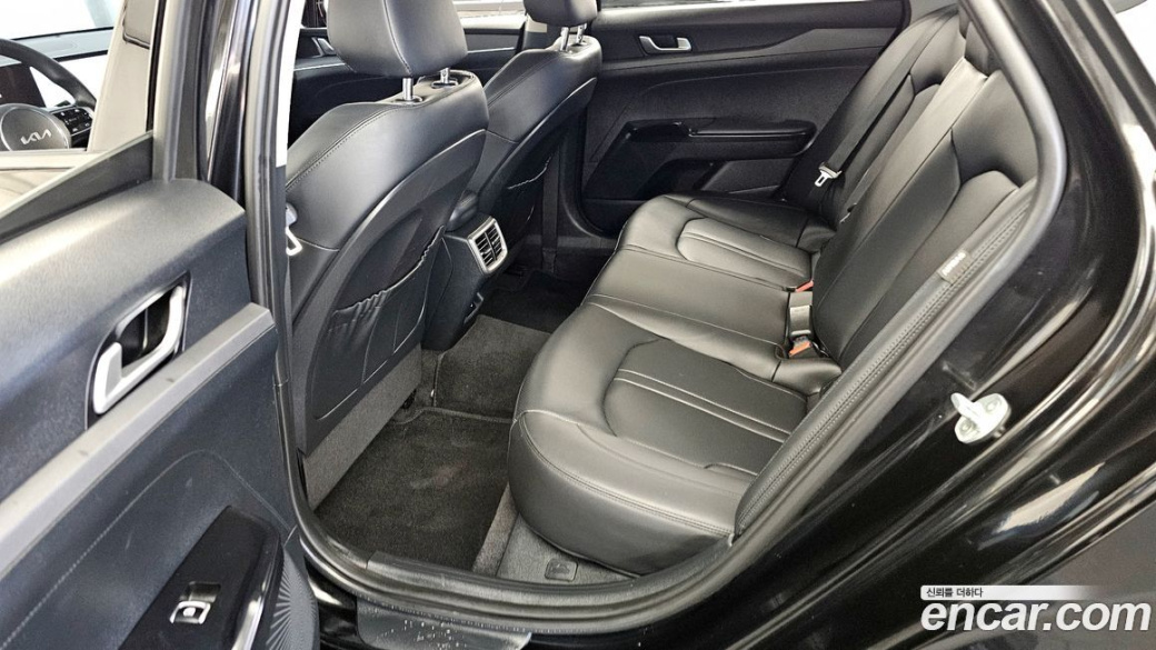 Kia K5 2.0, 2024