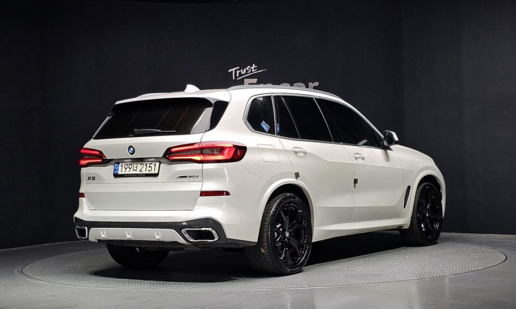 BMW X5 xDrive 30d M Sport, 2022