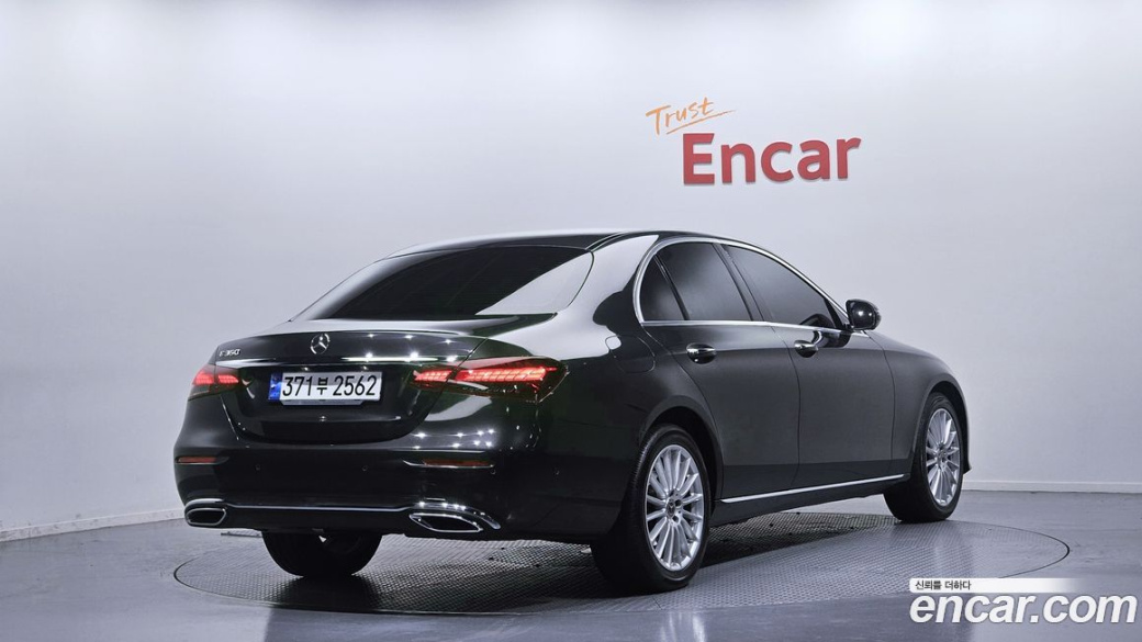 Mercedes-Benz E-Class E250 Exclusive, 2022