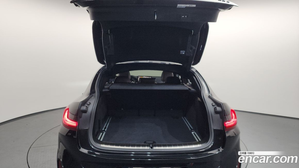 BMW X4 xDrive 20d M Sports Pro, 2022