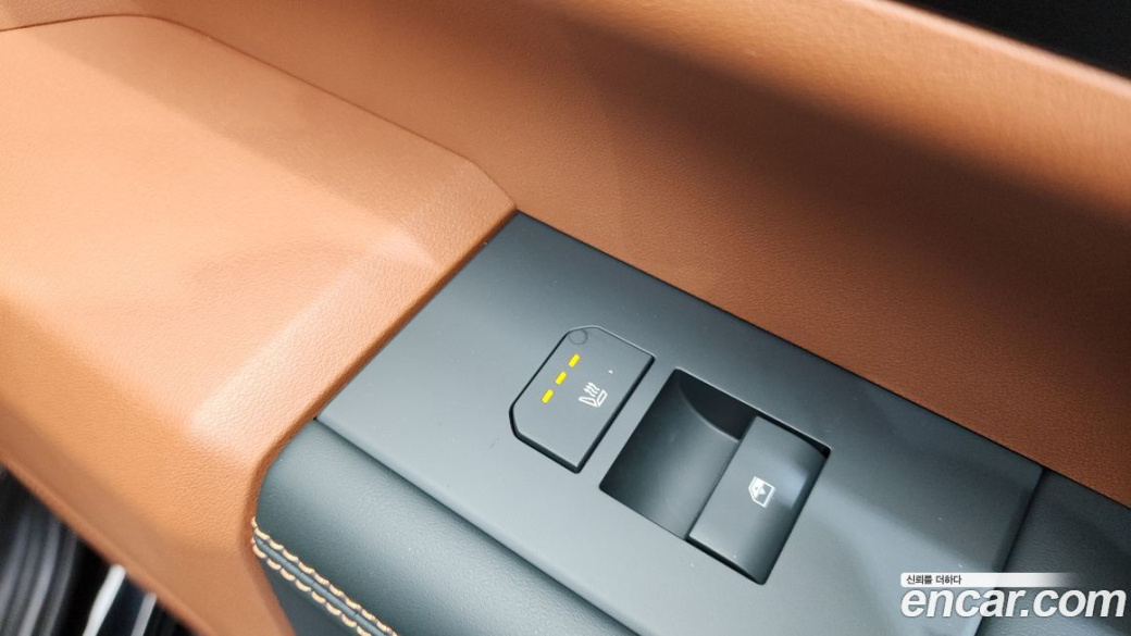 Kia Tasman 2.5T Gasoline 4WD, 2026