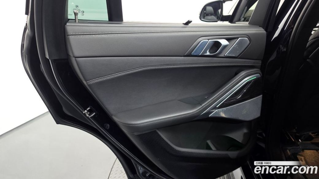 BMW X6 xDrive40i M Sport, 2024