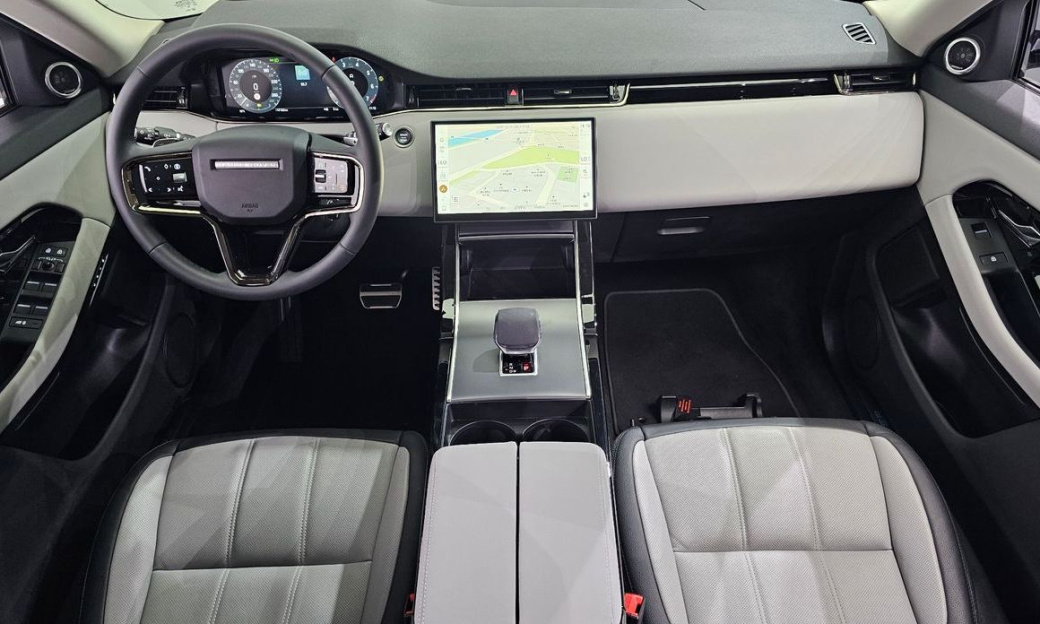 Land Rover Range Rover Evoque P250 Dynamic SE, 2025