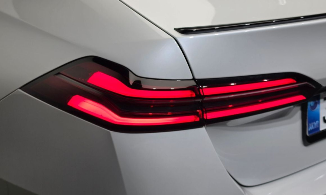 BMW 5-Series 520i Special Edition, 2026