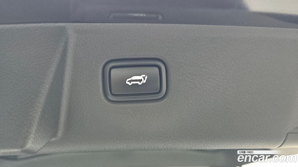 Kia Mohave Diesel 3.0 4WD 6-Seater, 2021
