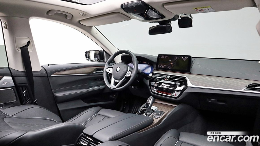 BMW Gran Turismo 630i xDrive Luxury, 2023