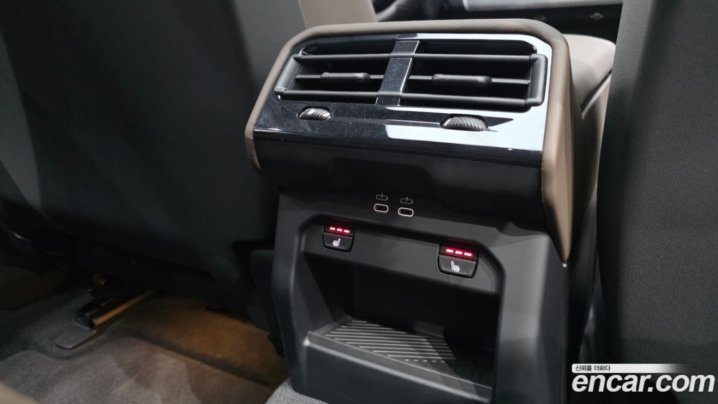 BMW 5-Series 520i M Sport, 2025