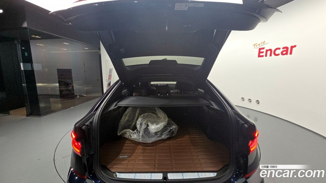 BMW Gran Turismo 620d M Sport, 2021