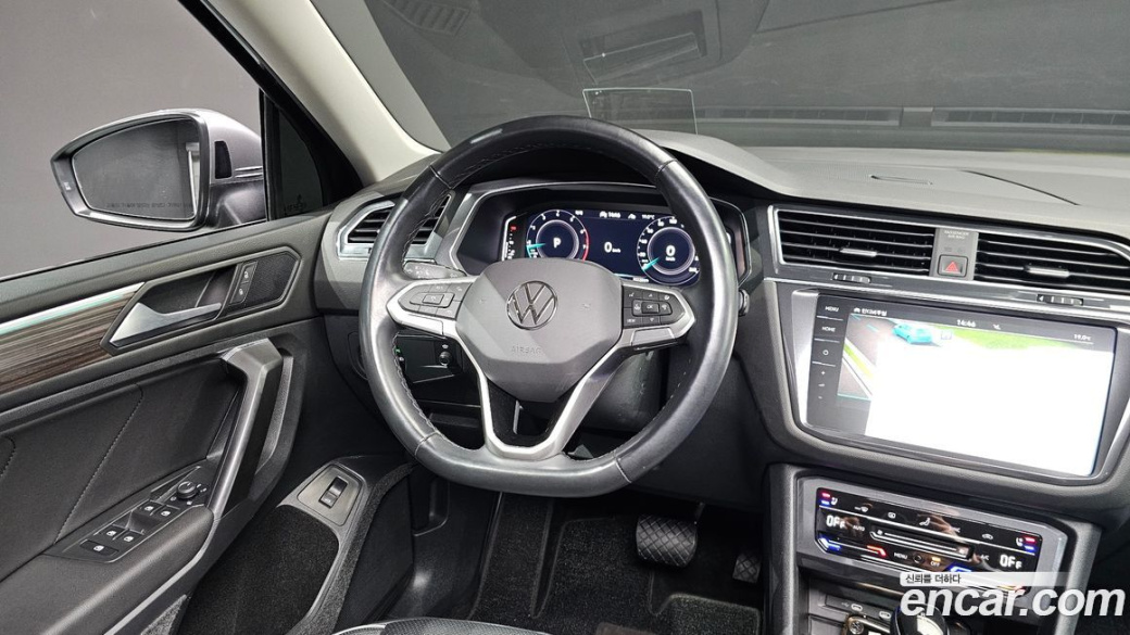 Volkswagen Tiguan 2.0 TSI Prestige, 2023