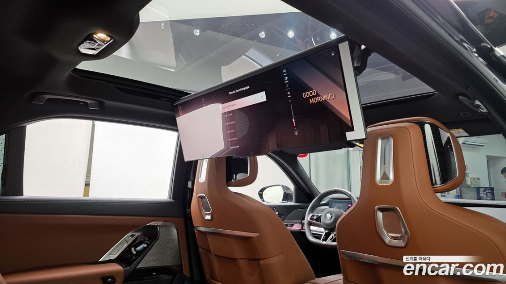 BMW 7-Series 740i xDrive M Sport, 2025