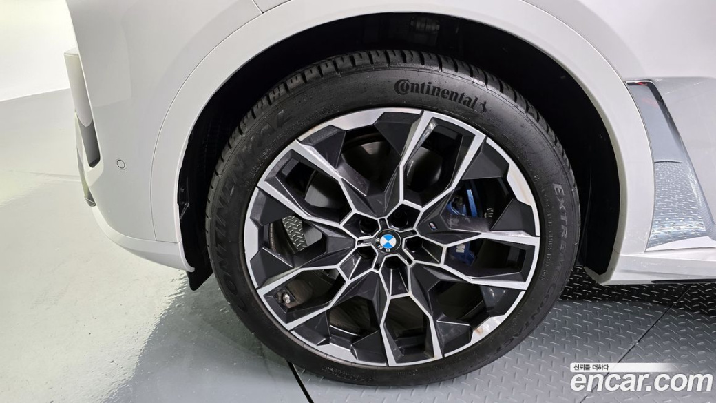 BMW X7 xDrive 40i M Sport 6STR, 2024