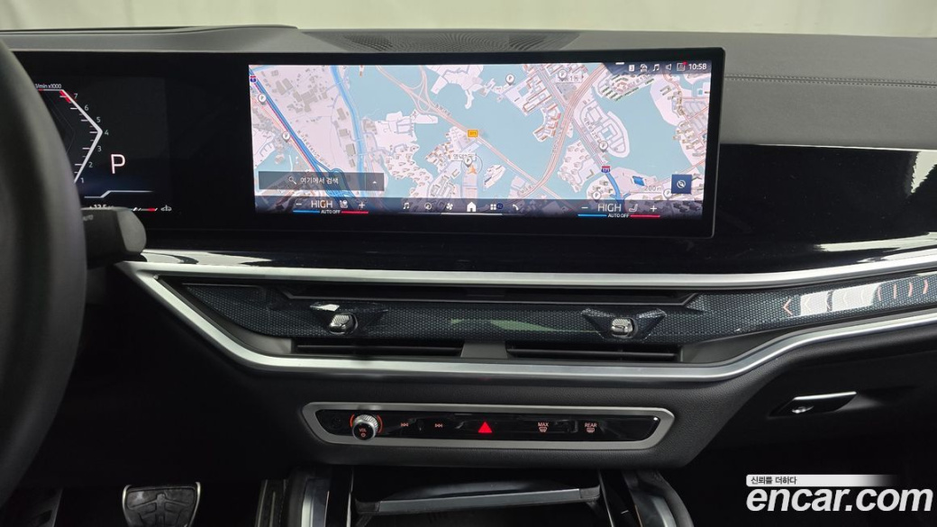 BMW X6 xDrive40i M Sport, 2025