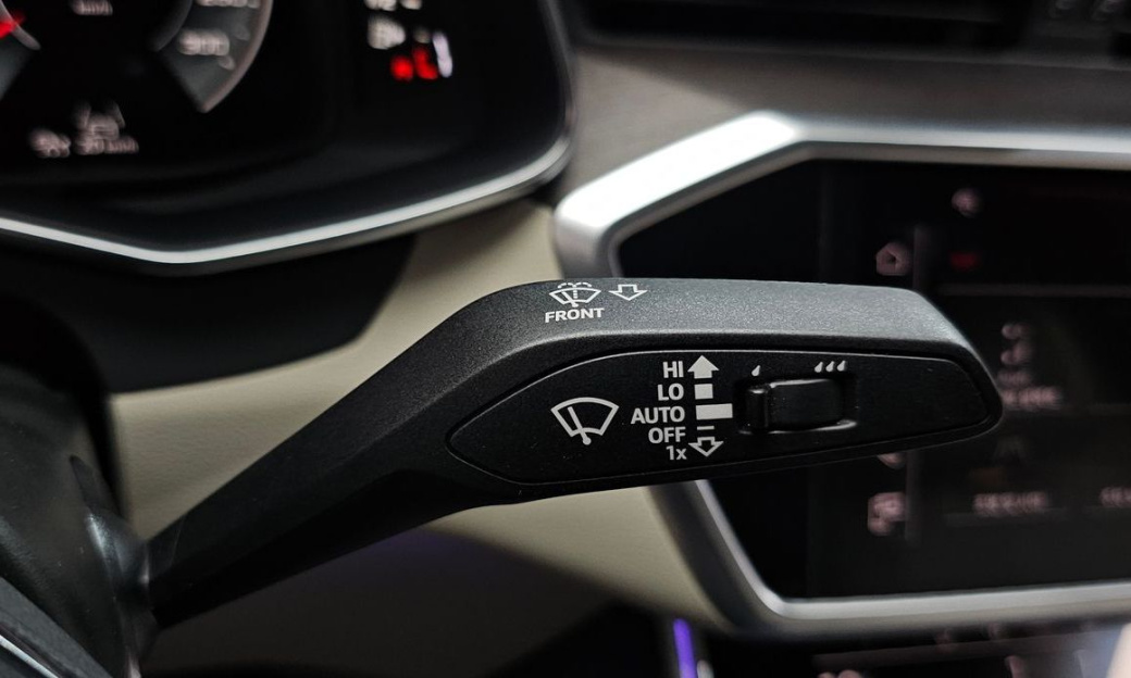 Audi A6 40 TDI Premium, 2025
