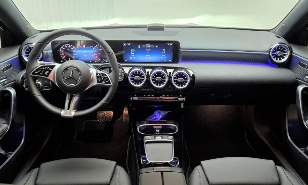 Mercedes-Benz A-Class A220 Hatchback, 2024