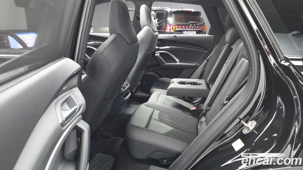 Audi Q5 40 TDI Quattro S Line Black Edition, 2025