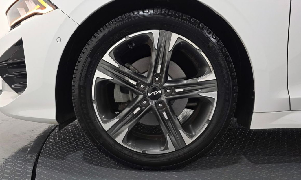 Kia K5 2.0, 2023