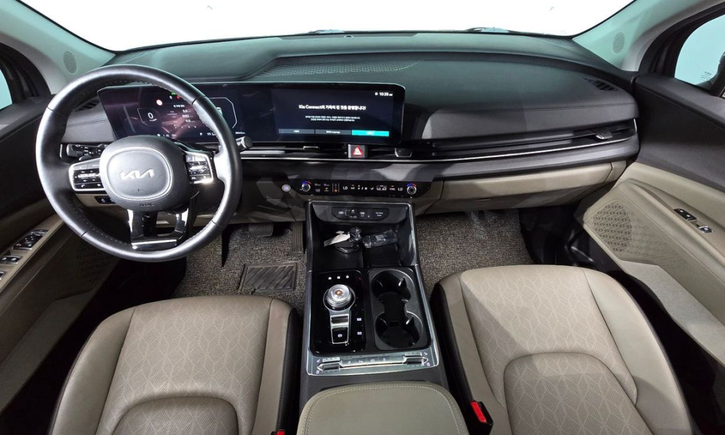 Kia Carnival 9-Seater Noblesse, 2024