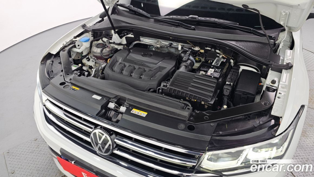Volkswagen Tiguan 2.0 TSI Prestige, 2023