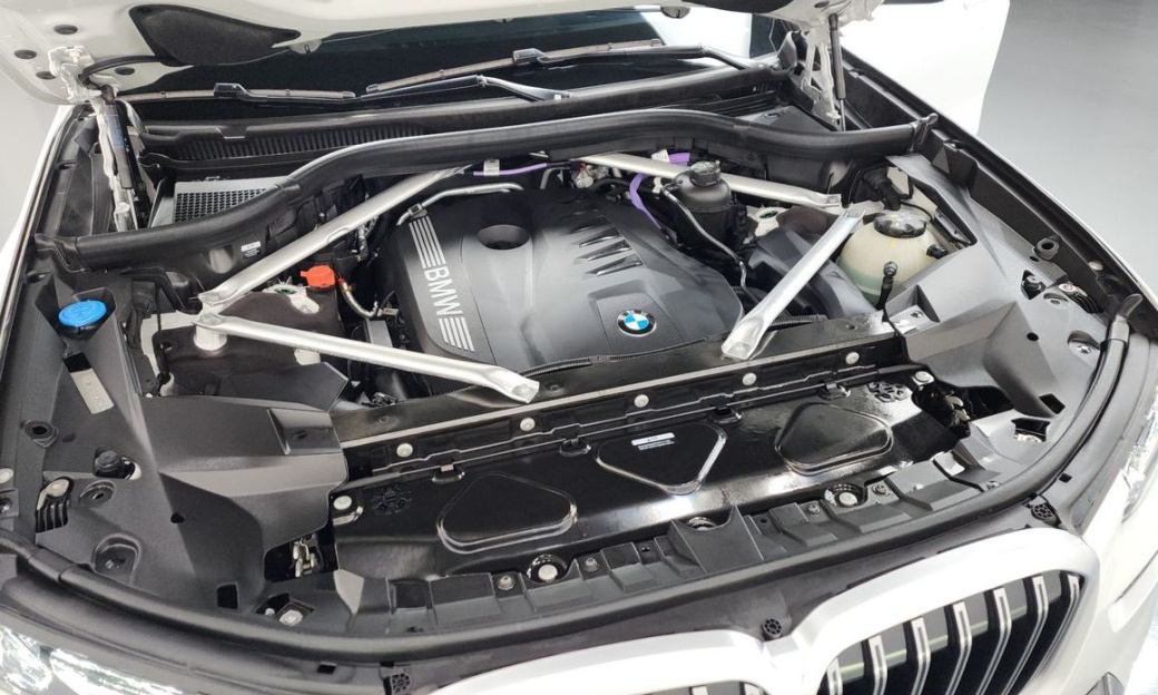 BMW X7 xDrive 40i M Sport 6STR, 2025