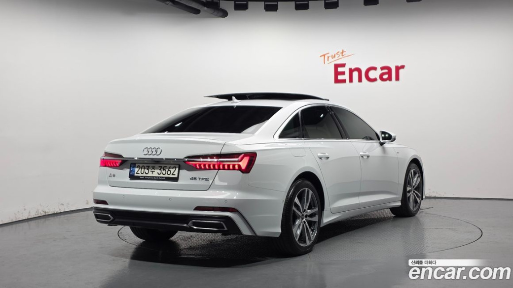 Audi A6 45 TFSI Premium, 2021