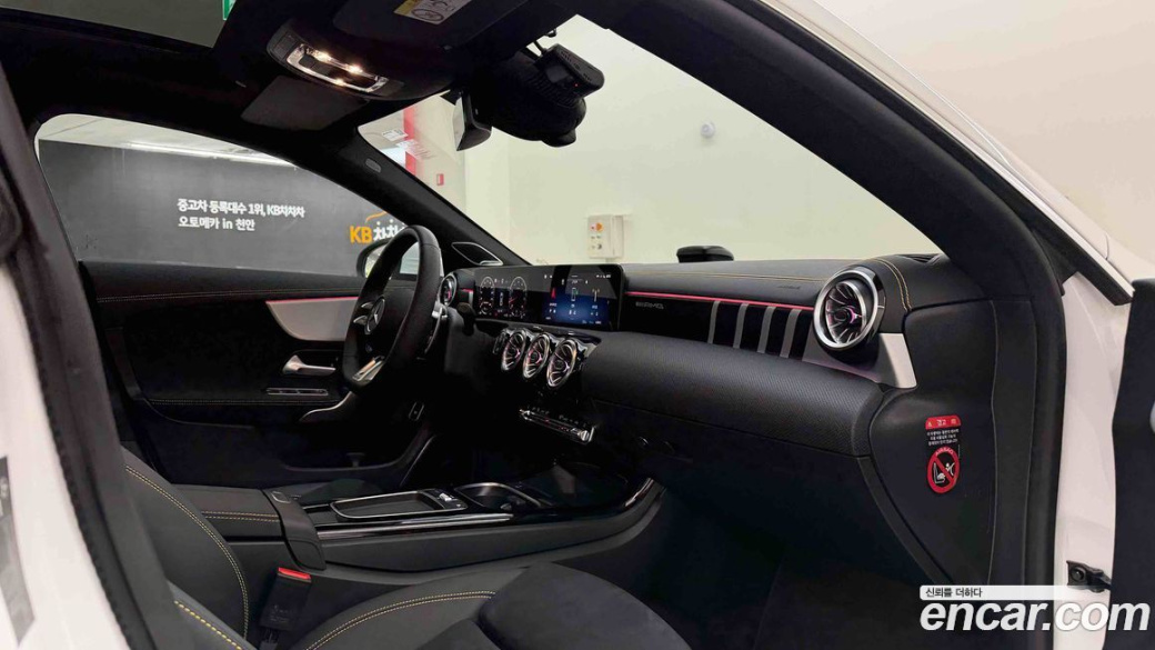 Mercedes-Benz CLA-Class AMG CLA 45 S 4MATIC+, 2025