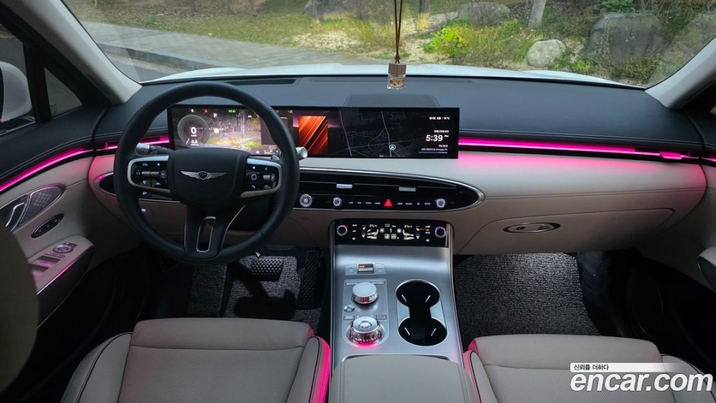 Genesis GV70 2.5T Gasoline AWD, 2025