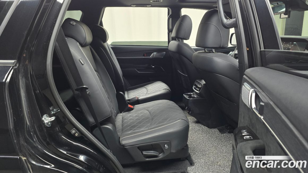 Kia Mohave Diesel 3.0 4WD 6-Seater, 2023