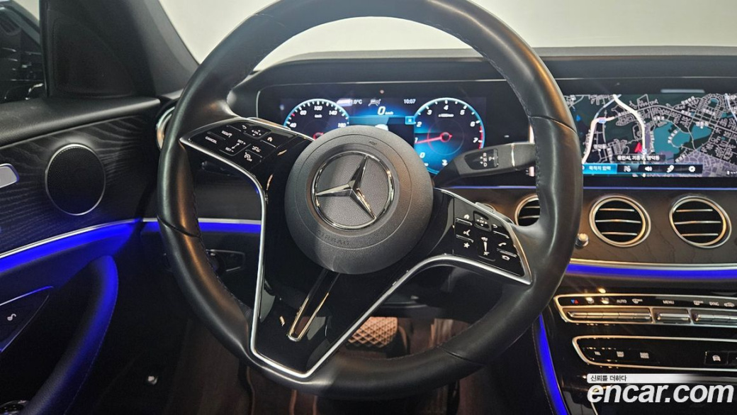 Mercedes-Benz E-Class E250 Avantgarde, 2022