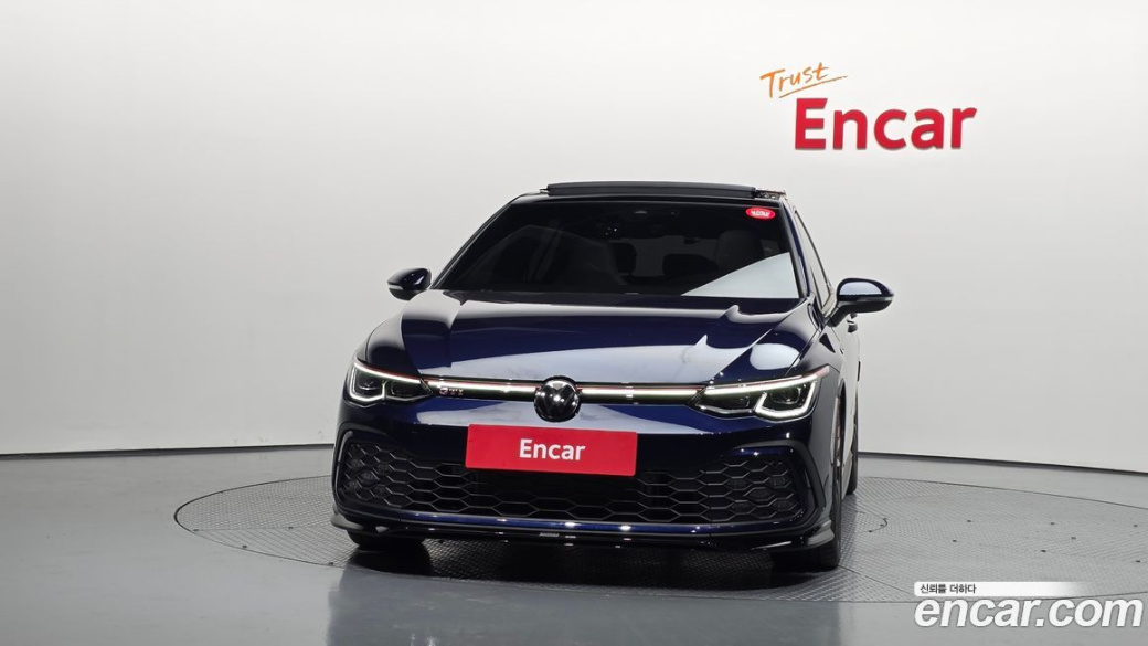 Volkswagen Golf 2.0 GTI, 2024