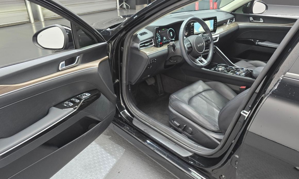 Kia K5 2.0, 2022