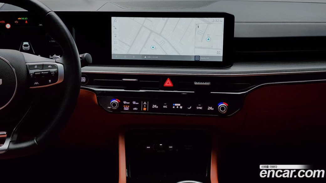 Kia K5 1.6 Turbo, 2024