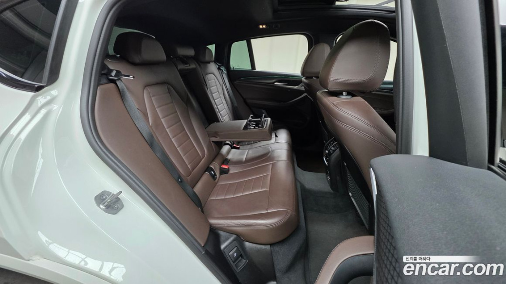 BMW X4 xDrive20i M Sport, 2022