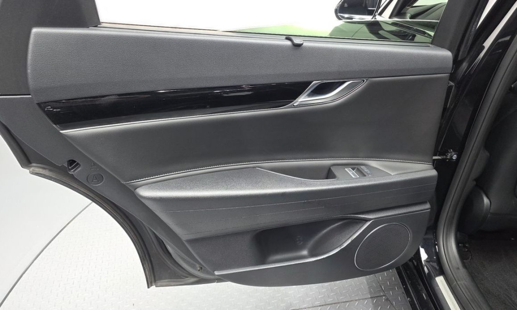 Genesis G80 Gasoline 2.5 Turbo AWD, 2023