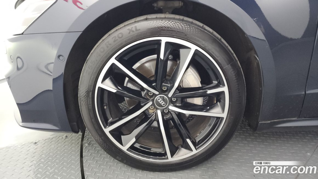 Audi A7 45 TDI Quattro Premium, 2022