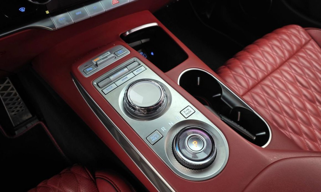 Genesis GV70 2.5T Gasoline AWD, 2022