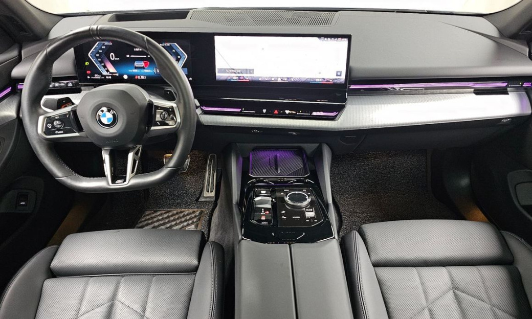 BMW 5-Series 520i M Sport, 2024