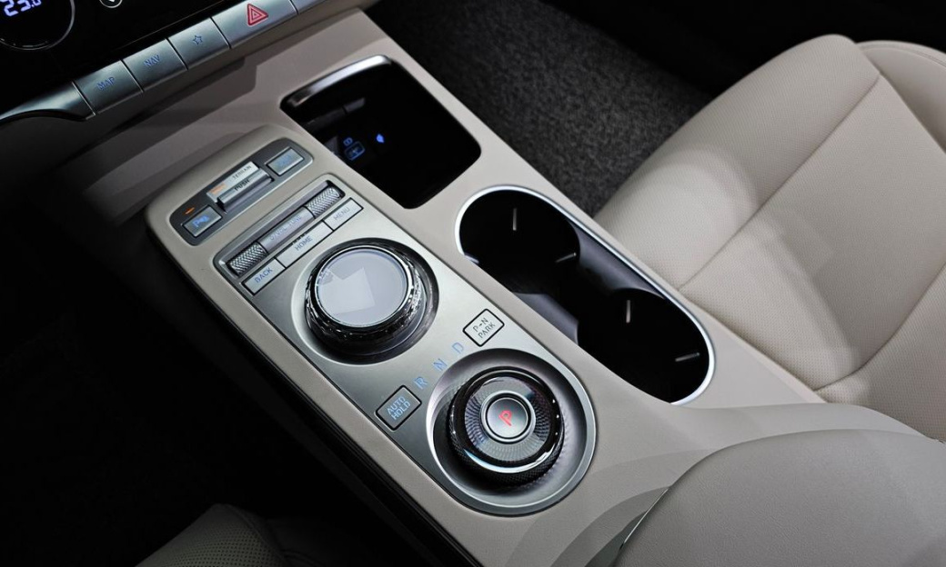 Genesis GV70 2.5T Gasoline AWD, 2023