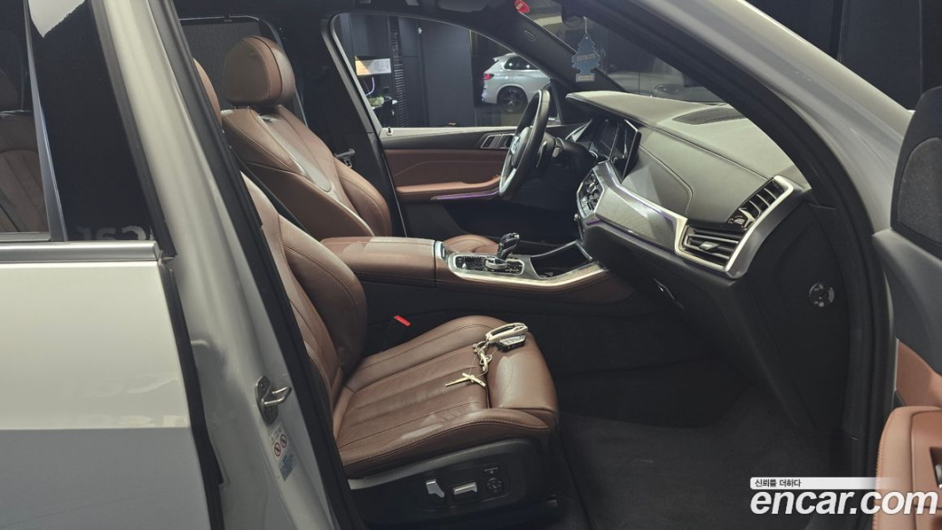 BMW X5 xDrive 40i M Sport, 2022