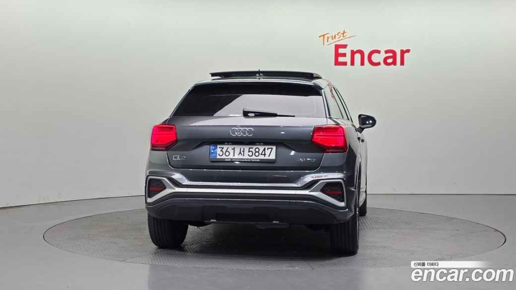 Audi Q2 35 TDI Premium, 2023