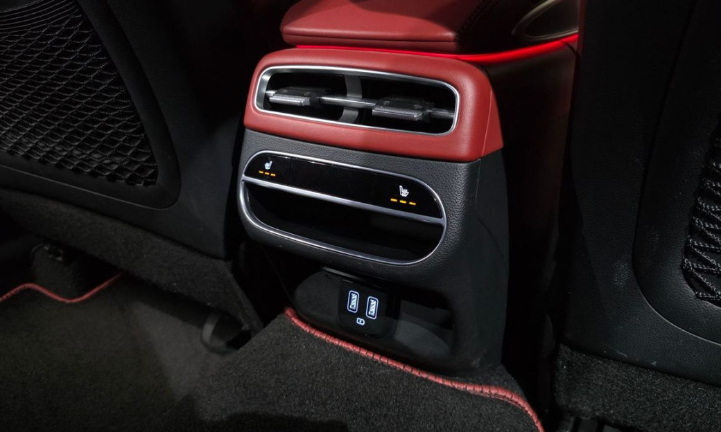 Genesis GV70 2.5T Gasoline AWD, 2022