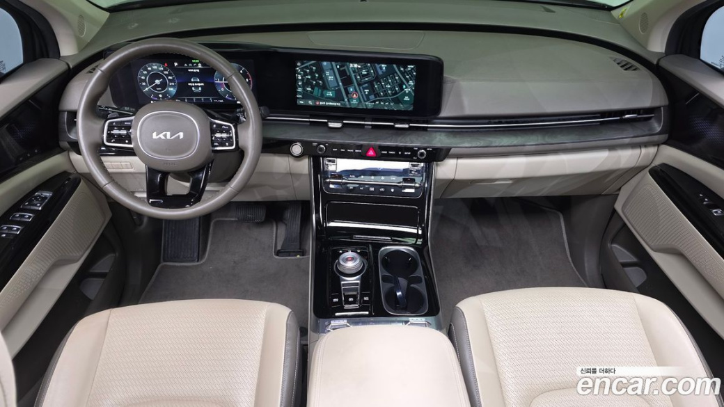 Kia Carnival 9-Seater Signature, 2023