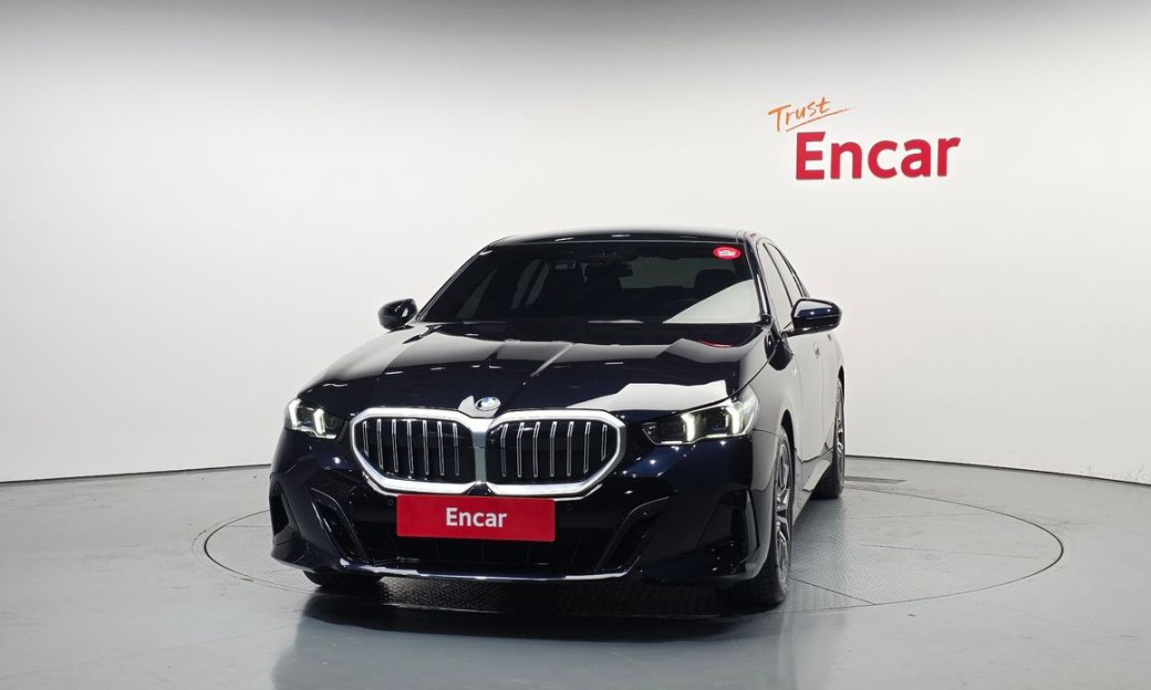 BMW 5-Series 520i M Sport, 2024