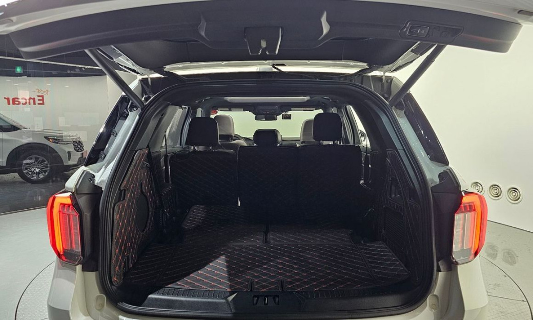Ford Explorer 2.3 Platinum 4WD, 2025