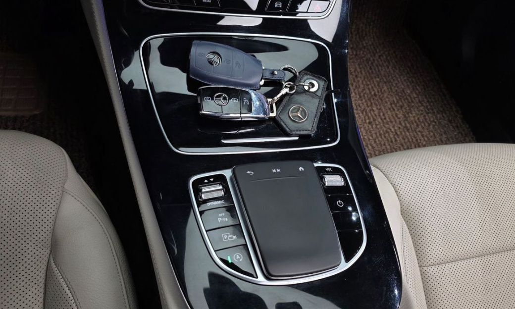 Mercedes-Benz E-Class E250 Avantgarde, 2022