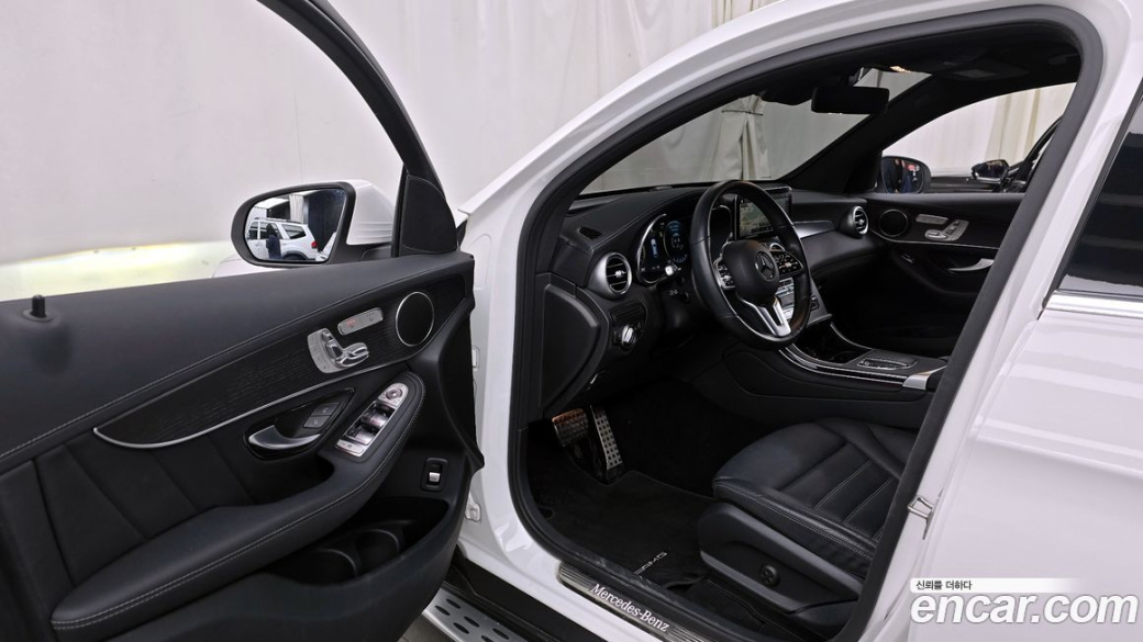 Mercedes-Benz GLC-Class GCL300 4MATIC Coupe, 2023