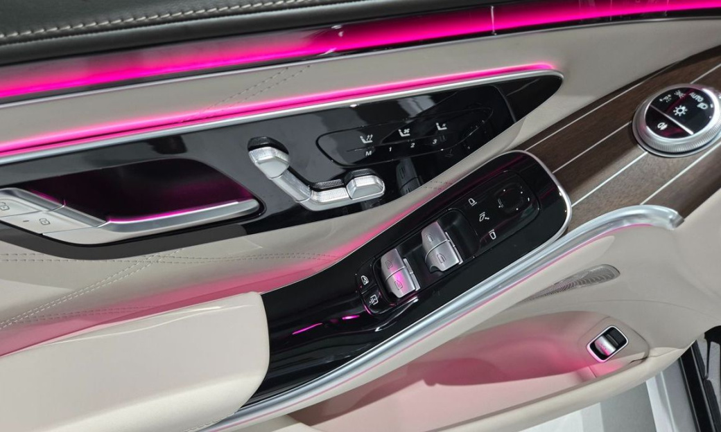 Mercedes-Benz S-Class Maybach S680 4MATIC, 2025