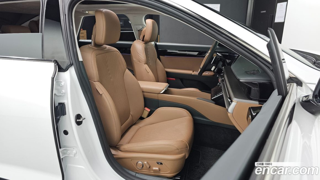 Hyundai Grandeur 2,5 Gasoline 2WD, 2023