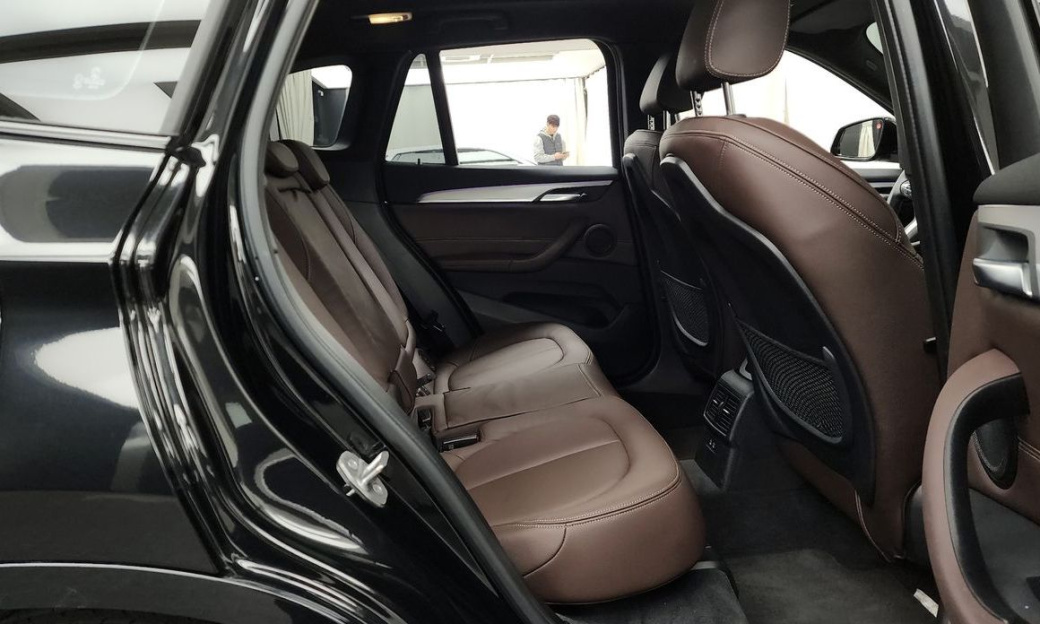 BMW X1 xDrive 20i M Sport, 2022